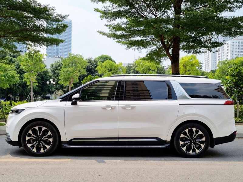 Cho thuê xe Kia Carnival tại Tp Hồ Chí Minh